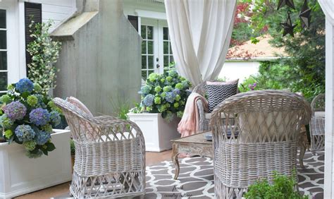 How To Create Rustic Cottage Charm On Your Patio French Country Cottage