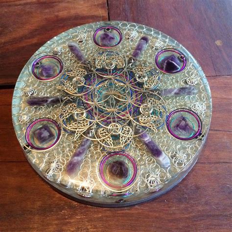 Pin By Norma Smith On Orgonites Art Crystal Grid Art Orgonite Pyramids Orgonite