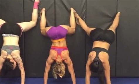 Find Out Which Ufc Fighters Just Had A Twerking Contest
