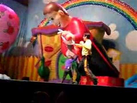 Sep 07, 2006 · books. Wiggles Concert - YouTube