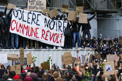 Des manifestations contre le pass sanitaire se tiennent aussi dans d'autres villes de france dont marseille, lyon, perpignan ou annecy. Polémique sanitaire après la manifestation anti-raciste à ...