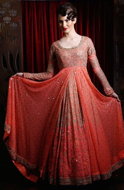 Take a look at all the chandni chowk lehenga shops with lehenga pictures and details. Asiana Couture - Chandni Chowk - Price & Reviews | Indian ...