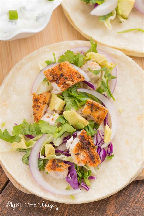 Chipotle grilled fish tacos with tequila lime slaw and avocado crema. Blackened Mahi Mahi Fish Tacos - My Kitchen Craze