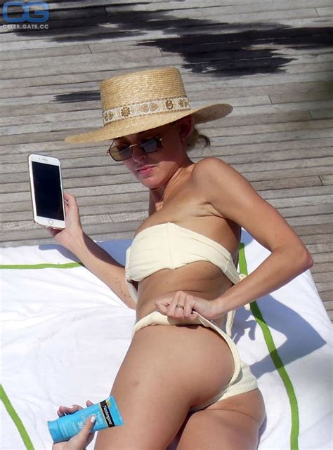 Kaitlynn Carter Nackt Nacktbilder Playboy Nacktfotos Fakes Oben Ohne