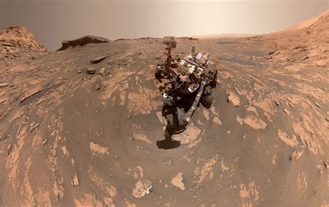 Nasas Curiosity Rover Detects An Interesting Carbon Signature On Mars That Could Suggest Past
