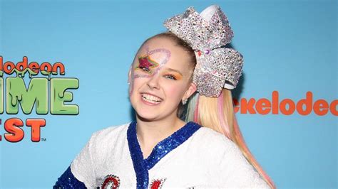 Jojo Siwa Is Nearly Unrecognizable After She Gets A Makeover From James