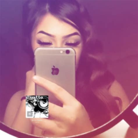 pin by ☆ on 5 ★ pretty selfies cute selfie ideas baddie latina outfits