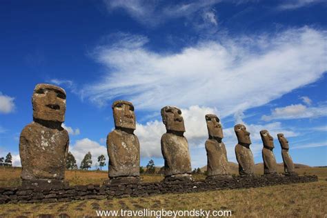 Moai Easter Island Chile Travelling Beyond Sky เที่ยวเหนือฟ้า