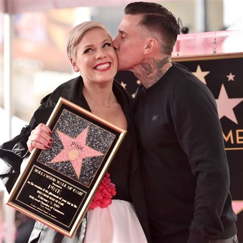 Who Is Pinks Husband Carey Hart Inside The Pop Stars Marriage And