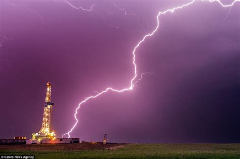 Wyoming Lightning Strikes Wind Farms In Nicolaus Wegners Stunning