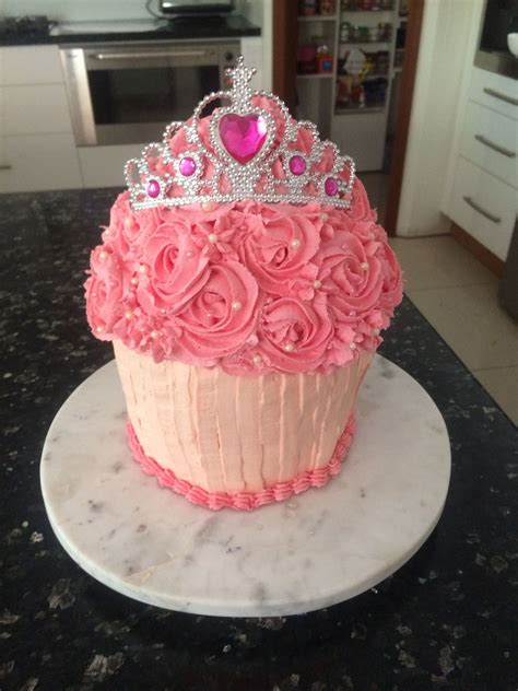 Ellas 5th Birthday Cake October 2016 5th Birthday Cake Cake