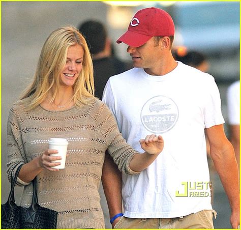 Brooklyn Decker Cheers Andy On At The Us Open Photo 2476549 Andy Roddick Brooklyn Decker
