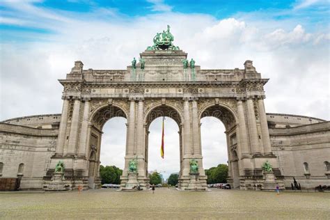 Triumphal Arch In Brussels Stock Photo Image Of Outdoors 190347472