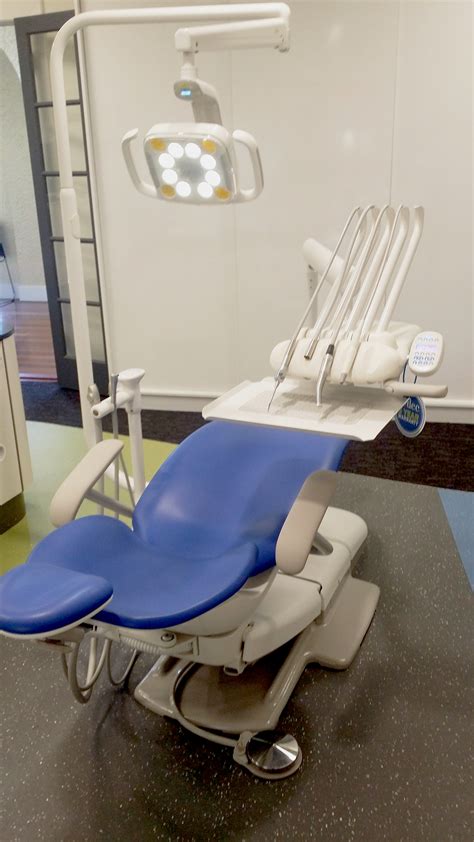 Ex Showroom And Secondhand A Dec Dental Chairs For Sale Rj Dental