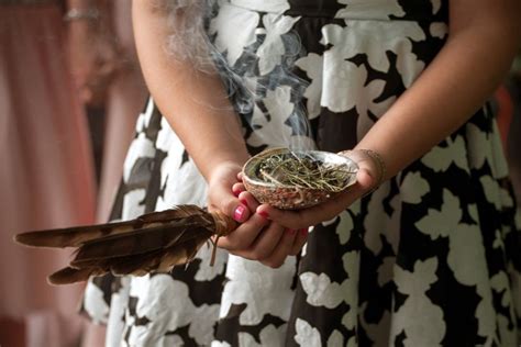 What Is A Sage Smudging Ceremony