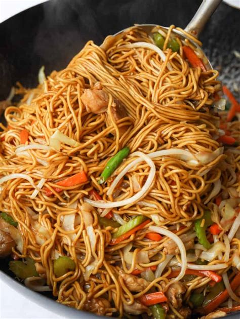 Quick And Easy Chicken Chow Mein Christie At Home