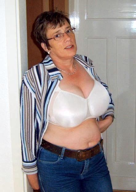 Pictures Showing For Grandmother Bra Porn Mypornarchive Net