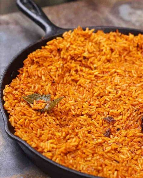 How To Make Jollof Rice In 5 Easy Steps Evs Eats Mytaemin