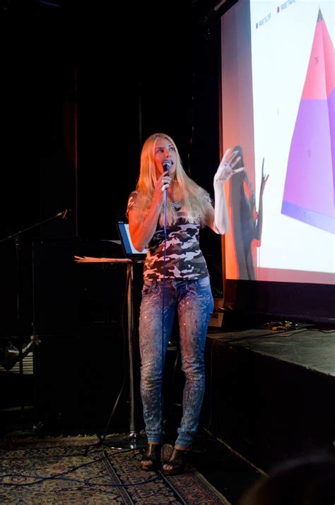 Kajsa ekis ekman (born 1980) is a swedish journalist, writer, and activist. Kapitalism toppat med feminism - Lundagard.se