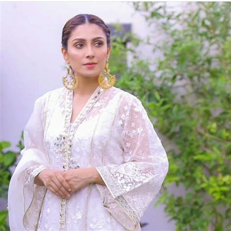 Pin By Syed Aman Ali On Ayeza Khan Pakistani Fancy Dresses Beautiful