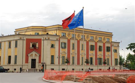Albania Passes Law To Launch Judicial Reforms Key To Eu Bid Albania