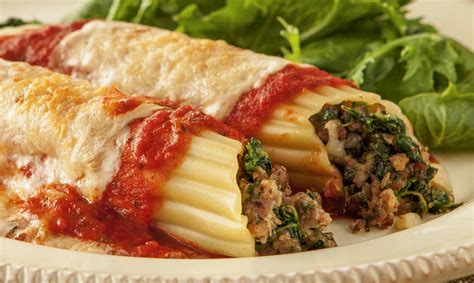 1 pound sweet italian sausage, casings using a small spoon, fill the manicotti shells with the sausage filling and arrange in a single layer in. Manicotti Recipe Spinach Sausage | Besto Blog