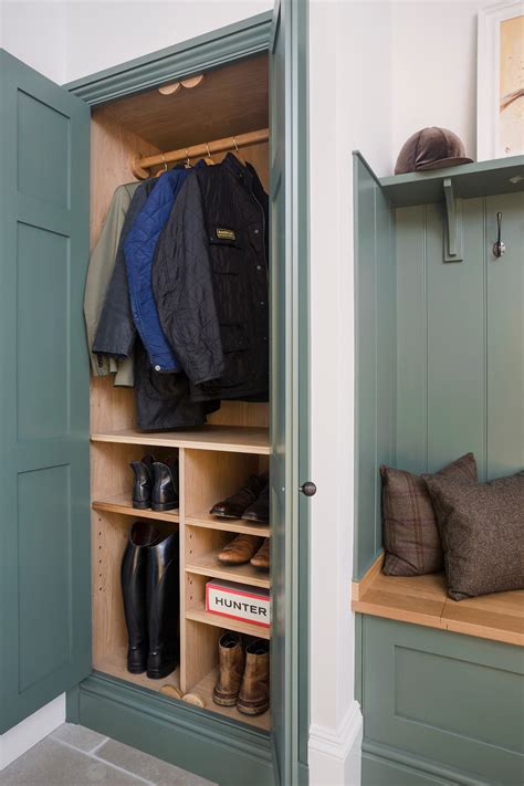 Hampshire Homify Hallway Cupboards Boot Room Porch Storage