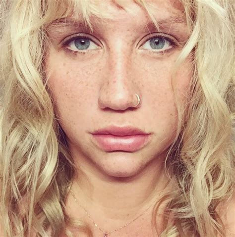 70 Celebrities Without Makeup 2016 Celeb Selfies With No
