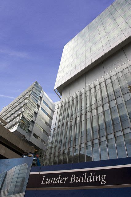 Lunder Building Exterior At Massachusetts General Hospital In Boston