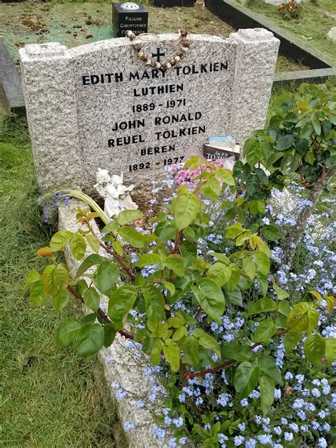 For those unfamiliar, he is one of the sons of professor j.r.r. Tolkien's Grave in Oxford, UK (oc) 4032X3024 : lotr