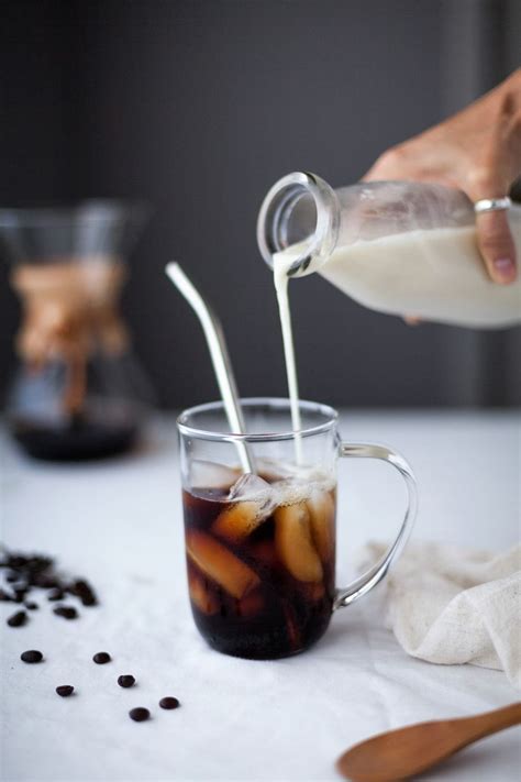 Learn How To Make Cold Brew Coffee At Home This Tutorial Teaches You To Create Cold Brew Coffee