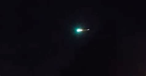 Mystery As Huge Extraterrestrial Green Fireball Shoots Across Yorkshire Sky In Absolutely