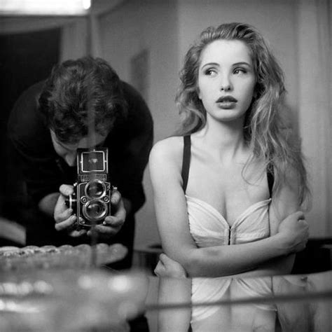 Julie Delpy Photographed By St Phane Coutelle French Actress American Actress Pretty