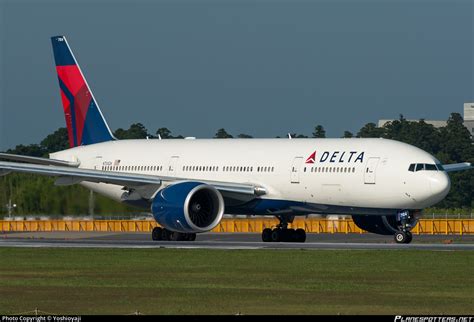 N704dk Delta Air Lines Boeing 777 232lr Photo By Yoshioyaji Id