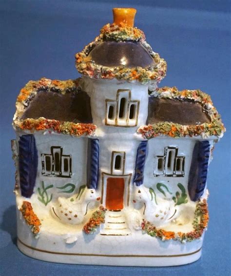 Antique Victorian Staffordshire Pottery Cottage Ornament Pottery
