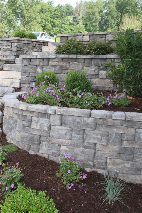 Get ideas for a retaining wall that will function well and look great. Retaining Wall Construction - K-Ler Landworks, Inc.