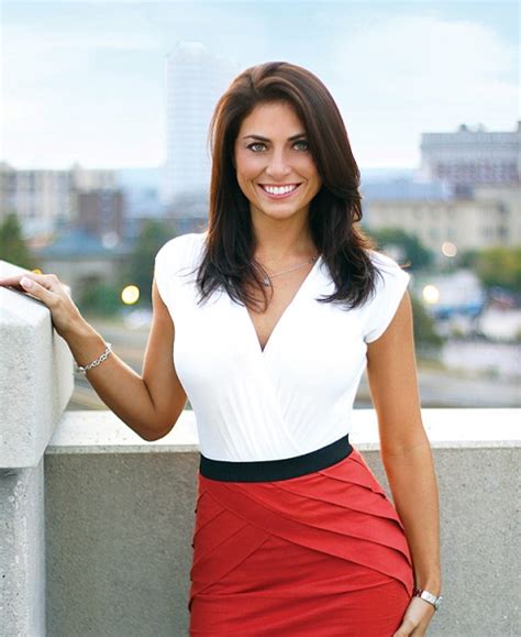 Jenny Dell Hot Cbs Football Nfl Sideline Reporter Will Middlebrooks Red