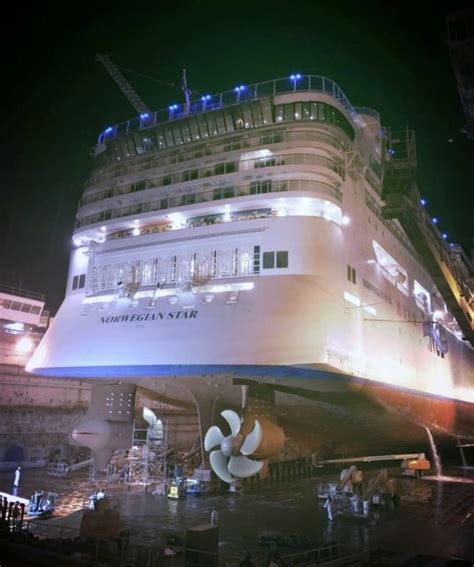 The port calls log shows a list of ships that have. Norwegian Star in Dry Dock Bahamas April 2015 Before ...