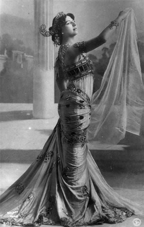 Mata Hari 1876 1917 Nstage Name Of Gertrud Margarete Zelle Dutch