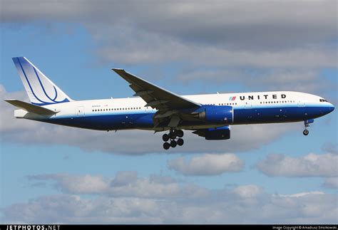 N780ua Boeing 777 222 United Airlines Arkadiusz Smolkowski