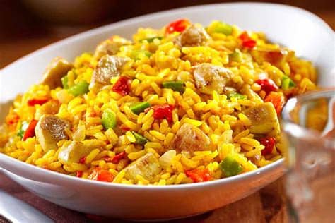 Cómo usar el horno microondas para cocinar. Cocinar ARROZ CON POLLO al microondas paso a paso