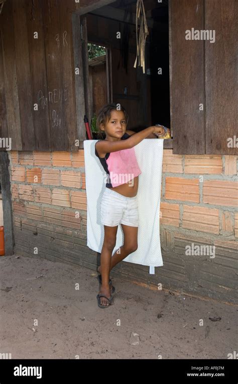 Brazil Kids House Hi Res Stock Photography And Images Alamy