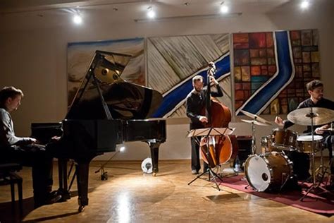 Das Pablo Held Trio In Nieder Olm 16112013 Jazz In Deutschland