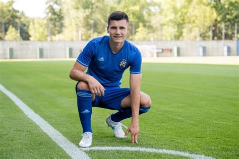 Gnk Dinamo Zagreb Adidas 2017 18 Kits Todo Sobre Camisetas