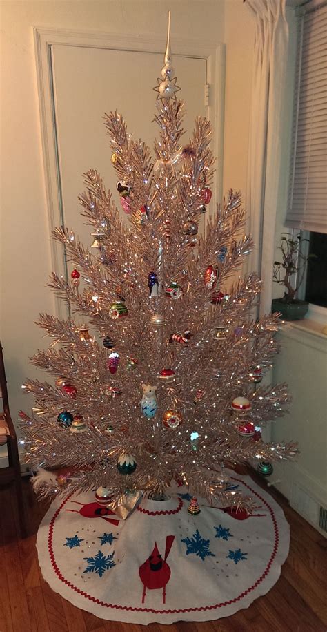 20 Vintage Silver Tinsel Christmas Tree