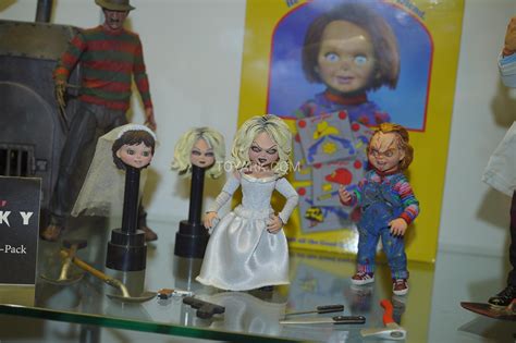 Neca Bride Of Chucky Ultimate Chucky Tiffany Action Figures Gets Lucky Toy Horror Halloween T