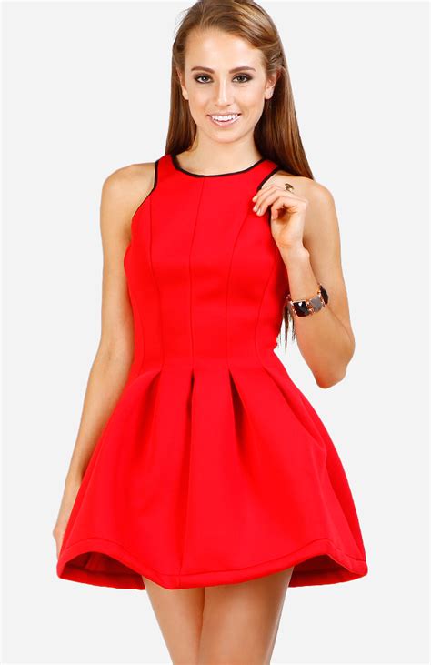 Buy the latest fit flare dress for women cheap shop at rosegal. Neoprene Fit and Flare Dress in Red | DAILYLOOK