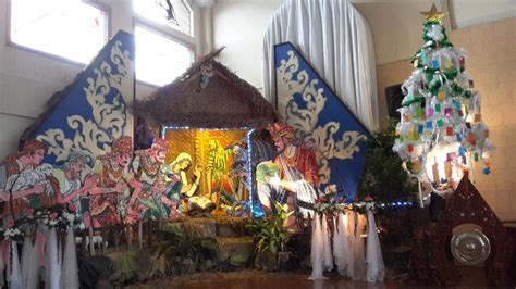 Tema natal 2020 katolik : Foto Gua/Kandang Natal di Gereja-gereja Katolik 2014 ...