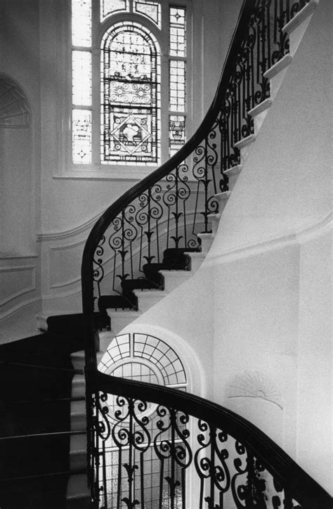 34 Berkeley Square London The Staircase With Stained Glass Window