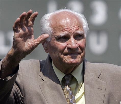 Bobby Doerr Red Sox Hall Of Fame Second Baseman Dies At 99 Boston